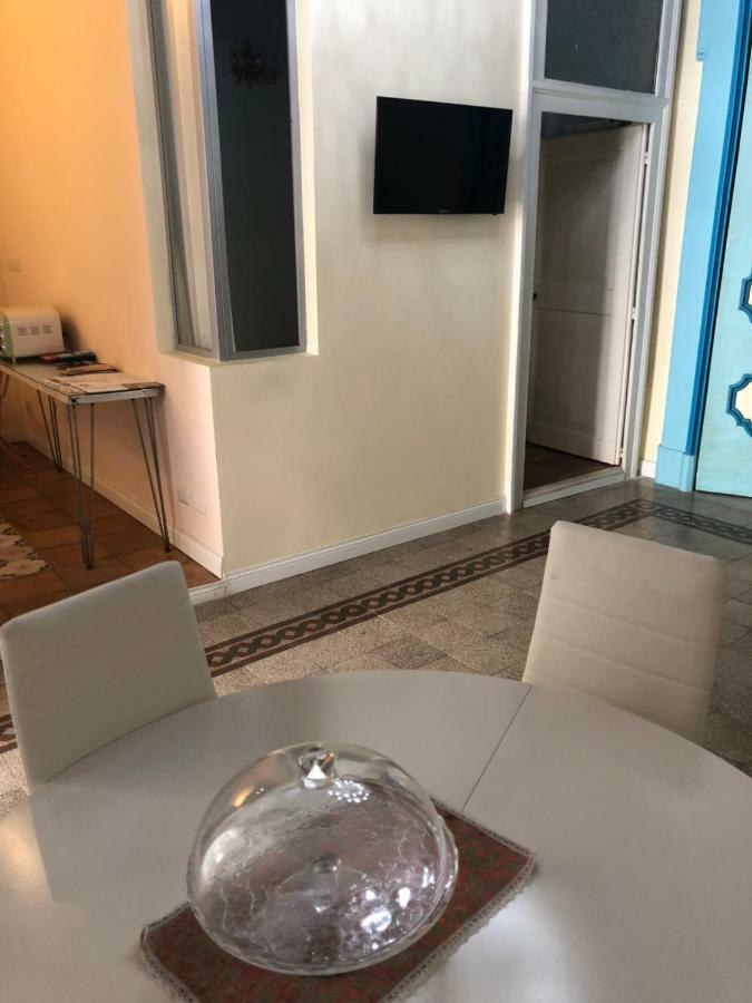 ナポリDuomo184アパートメント エクステリア 写真